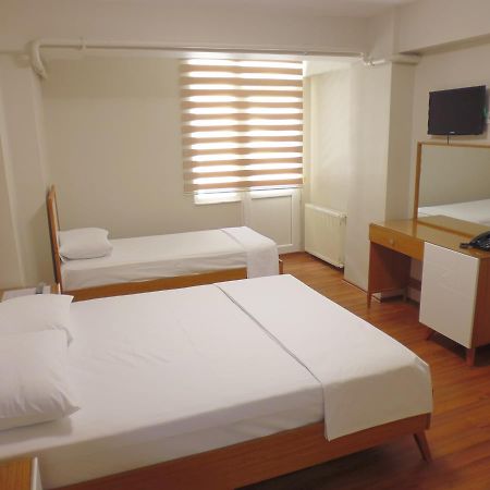 Ipek Hotel Balıkesir Екстериор снимка