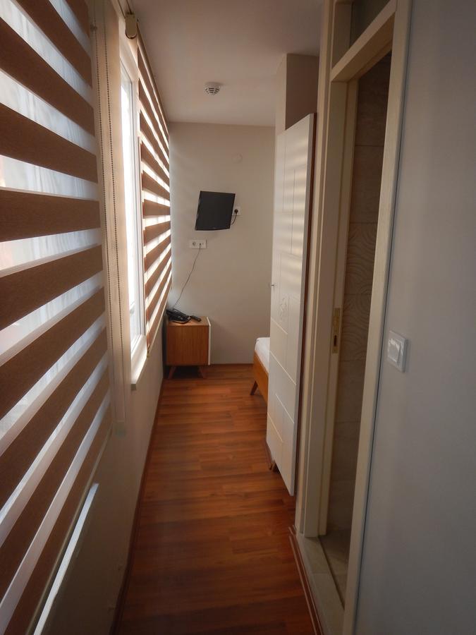 Ipek Hotel Balıkesir Екстериор снимка