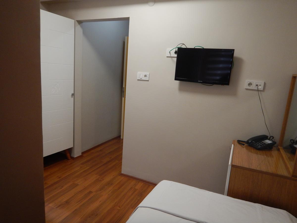 Ipek Hotel Balıkesir Екстериор снимка
